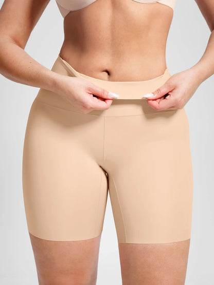 Smoothing Seamless Shorts